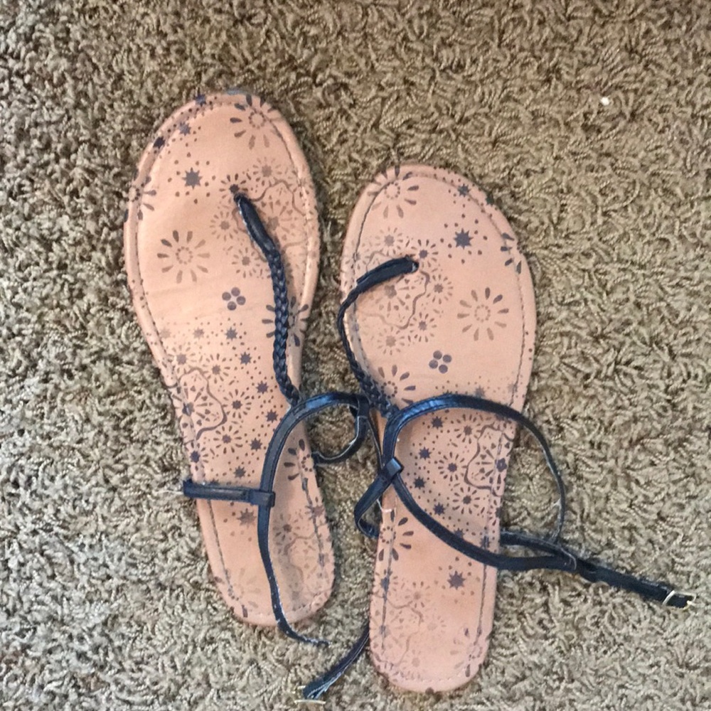 PacSun Sandals Size 9